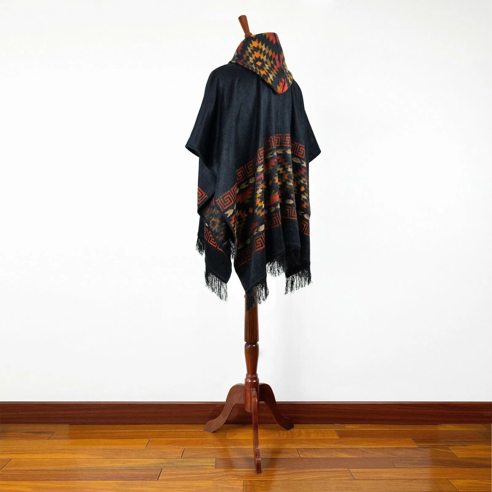 Cutuntza - Lightweight Baby Alpaca Hooded Poncho - Charcoal with Aztec Pattern - Unisex