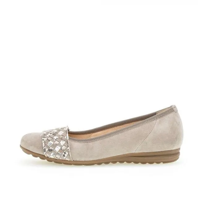 Gabor 42.632.42 Embellished Flat